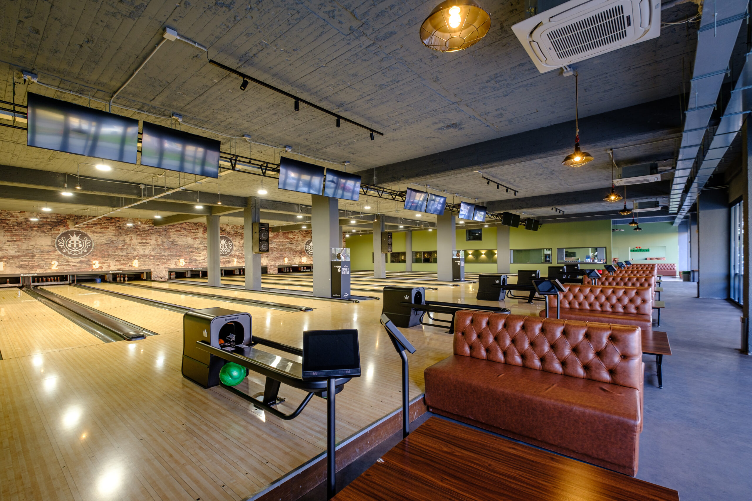 The Bowling Boutique Bar & Grill - 1